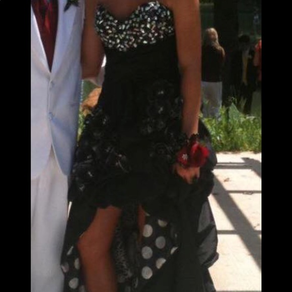 Hi-Lo Special Occasion Dress - Picture 2 of 2